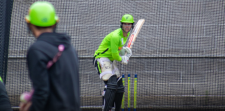 Sydney Thunder: Lachlan Hearne welcomes Thunder's early birthday gift