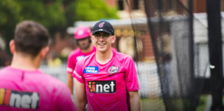 Todd Murphy joins Sydney Sixers