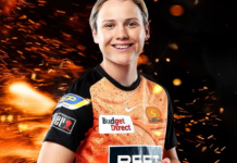 Perth Scorchers: Rising star Lilly Mills signs on