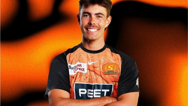 Perth Scorchers: Fanning The Flames - Exciting left-hander a Scorcher in BBL|14
