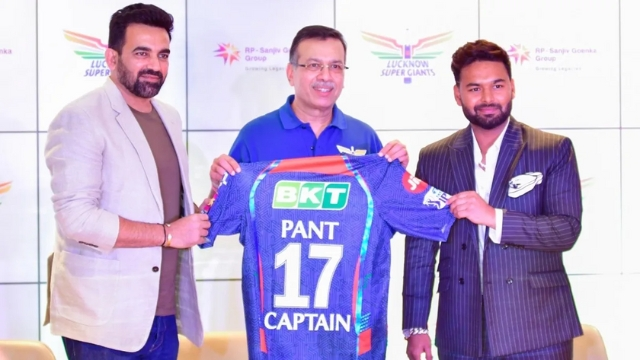 Lucknow Super Giants Owner wit Rishabh Pant Captain & Zaheer Khan