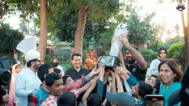Lahore Qalandars PSL 10 Trophy Tour to SOS Village