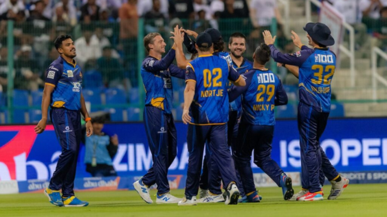 Deccan Gladiators players celebrating a wicket during an Abu Dhabi T10 League match