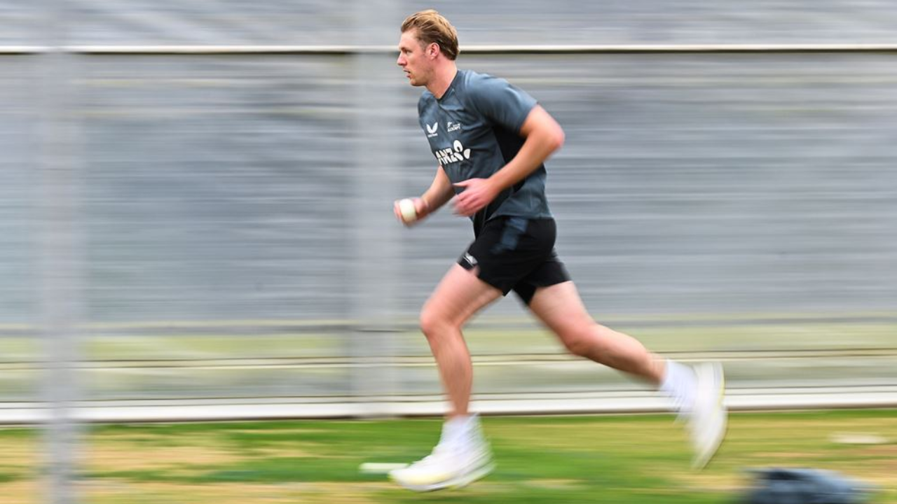 Kyle Jamieson running during a bowling practice session for New Zealand cricket team