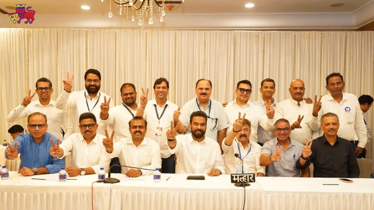 Office bearers, Apex Council, and T20 Mumbai Governing Council members of the Mumbai Cricket Association for the 2025–2028 term pose together after elections.