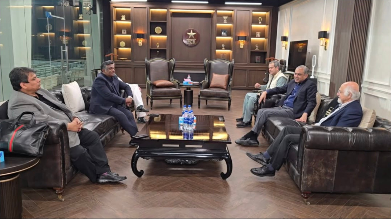 PCB Chairman Mohsin Naqvi meets BCB President Aminul Islam and ICC Deputy Chairman Imran Khwaja at Gaddafi Stadium in Lahore, discussing cricket affairs.