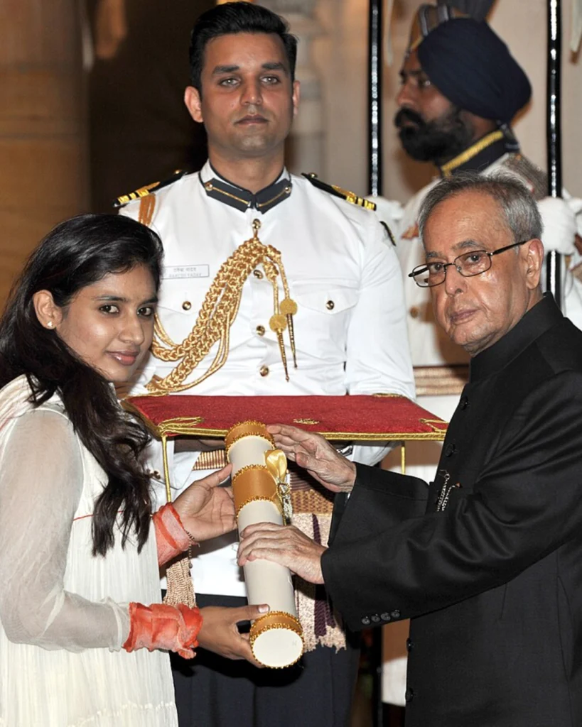 President Shri Pranab Mukherjee presents the Padma Shri award to India women's cricket legend Mithali Raj during the investiture ceremony in New Delhi on April 8, 2015.