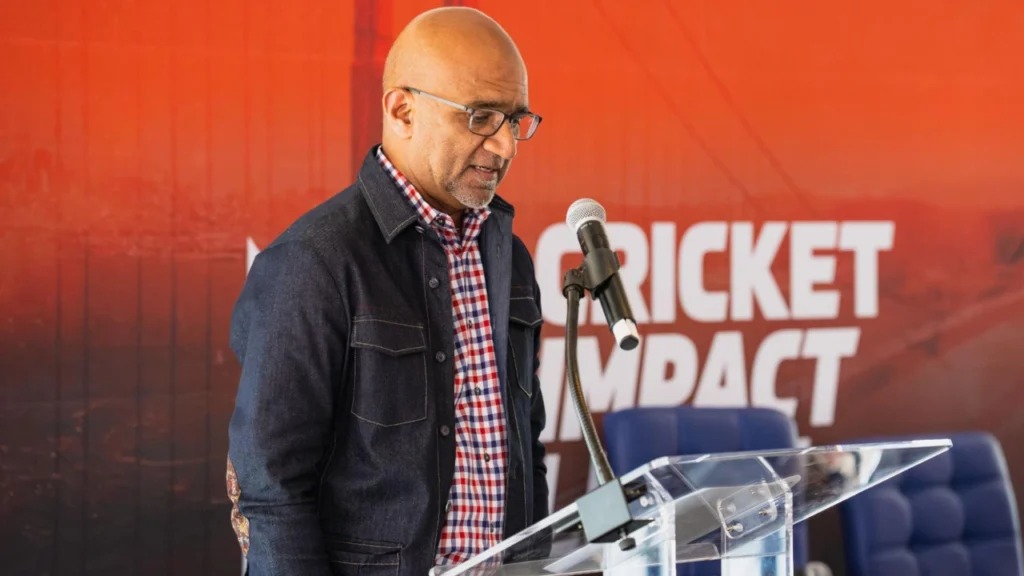 Seattle Orcas CEO Sanjay Parthasarathy announces the Soma Somasegar Legacy Award during the Cricket Impact Summit 2026.