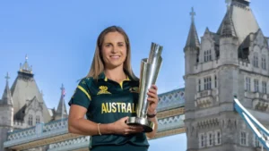 Australia captain Sophie Molineux holds the ICC Women's T20 World Cup 2026 trophy in front of Tower Bridge in London during the tournament launch.